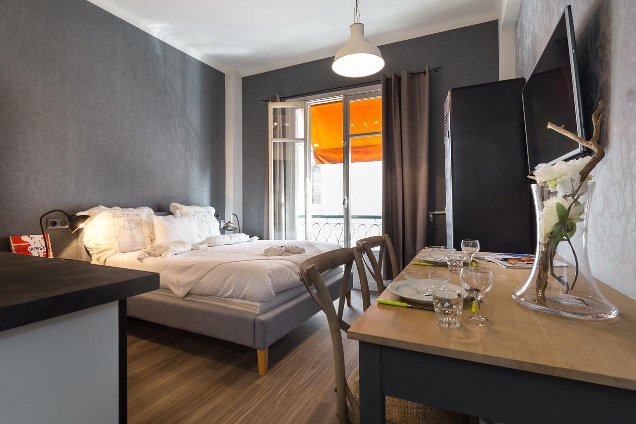 Azur City Hotel Ницца Экстерьер фото
